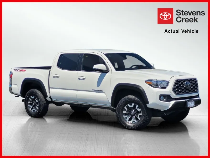 2023 Toyota Tacoma TRD Off-Road V6 photo 1