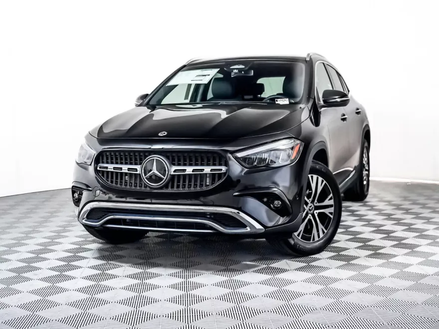 2025 Mercedes Benz GLA 250 photo 1
