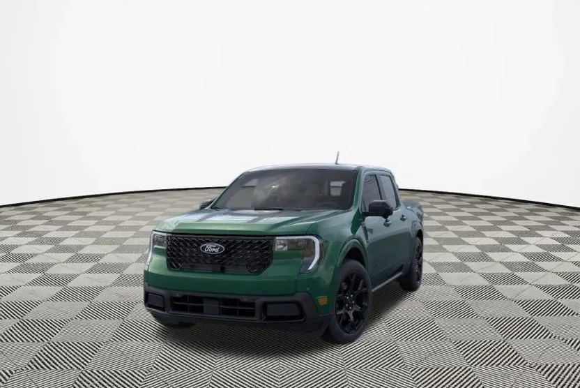 2025 Ford Maverick Lariat photo 1