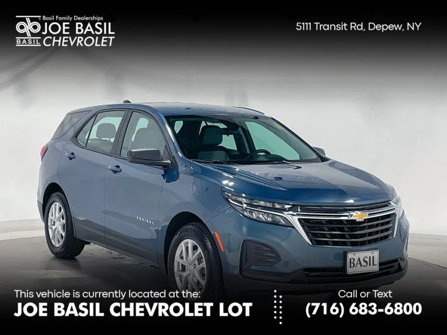 2024 Chevrolet Equinox LS photo 1