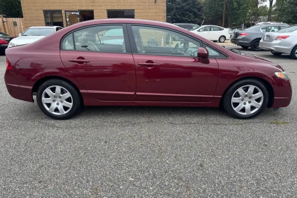 2009 Honda Civic LX photo 1