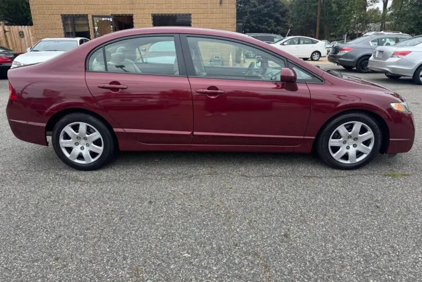 2009 Honda Civic LX photo 1