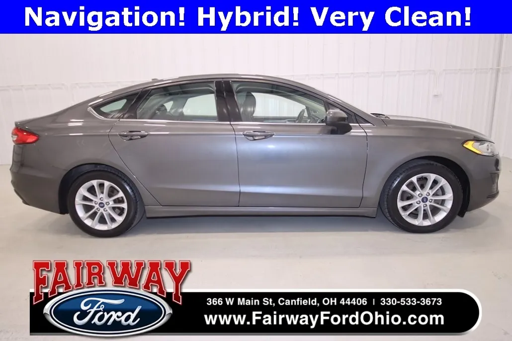 2020 Ford Fusion Hybrid SE photo 1