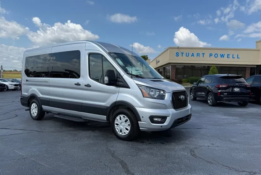 2025 Ford Transit photo 1