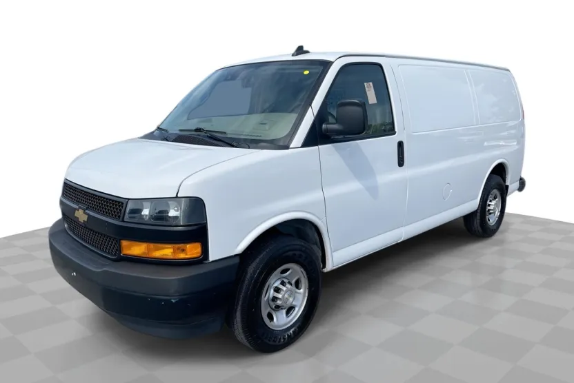 2021 Chevrolet Express Cargo 3500 photo 1