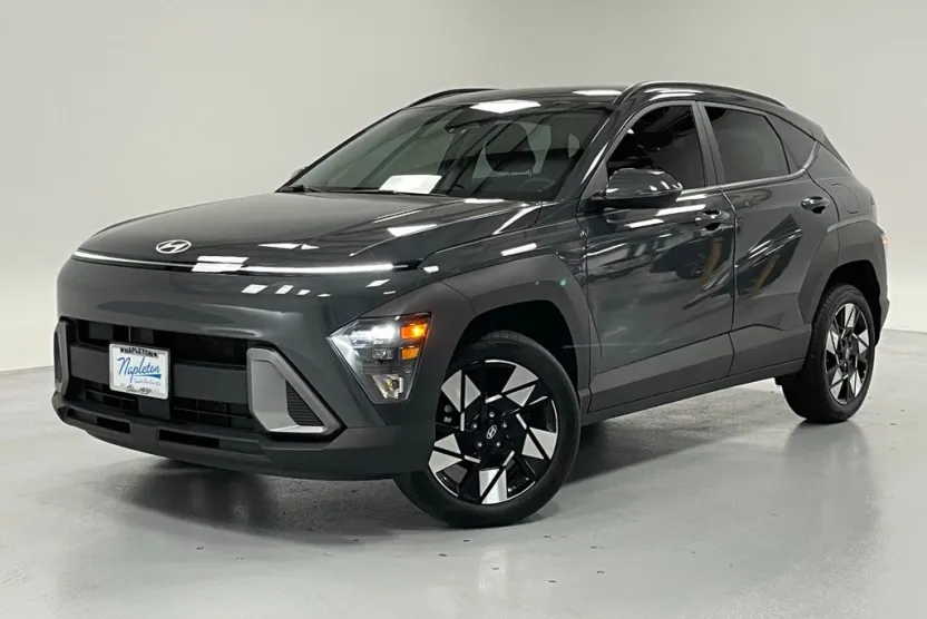 2024 Hyundai Kona SEL photo 1