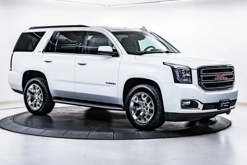 2016 Gmc Yukon SLT photo 1