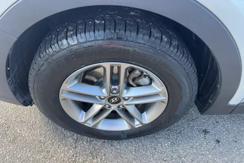 2018 Hyundai Santa Fe Sport Base photo 1