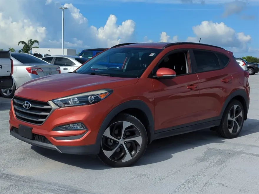 2016 Hyundai Tucson Sport photo 1