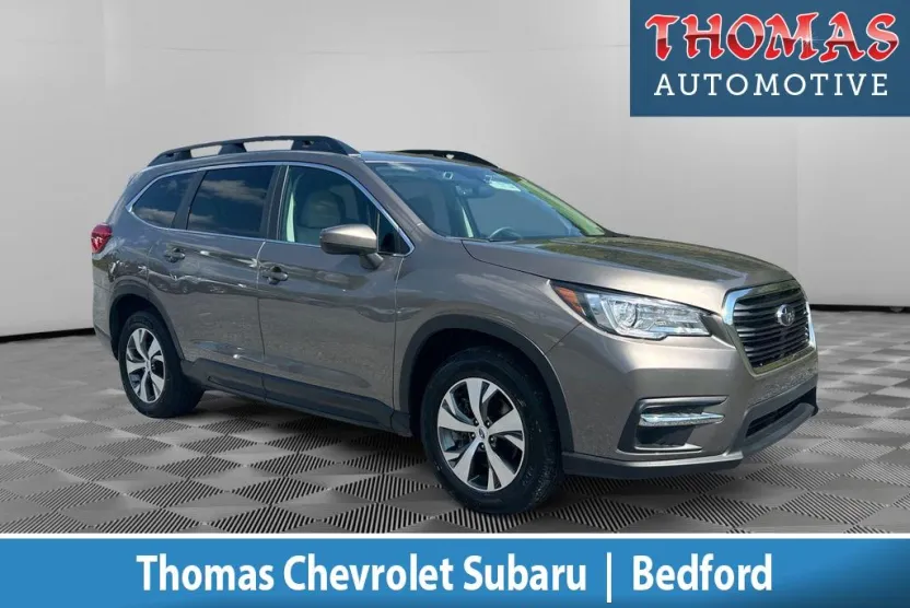 2022 Subaru Ascent Premium photo 1