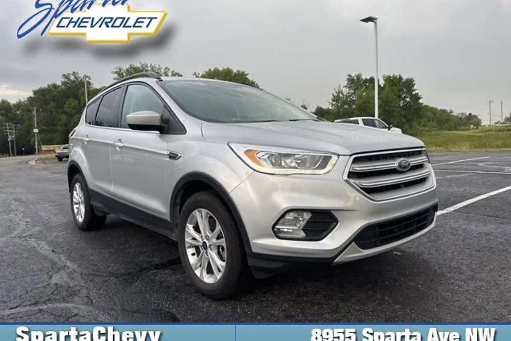 2019 Ford Escape SEL photo 1