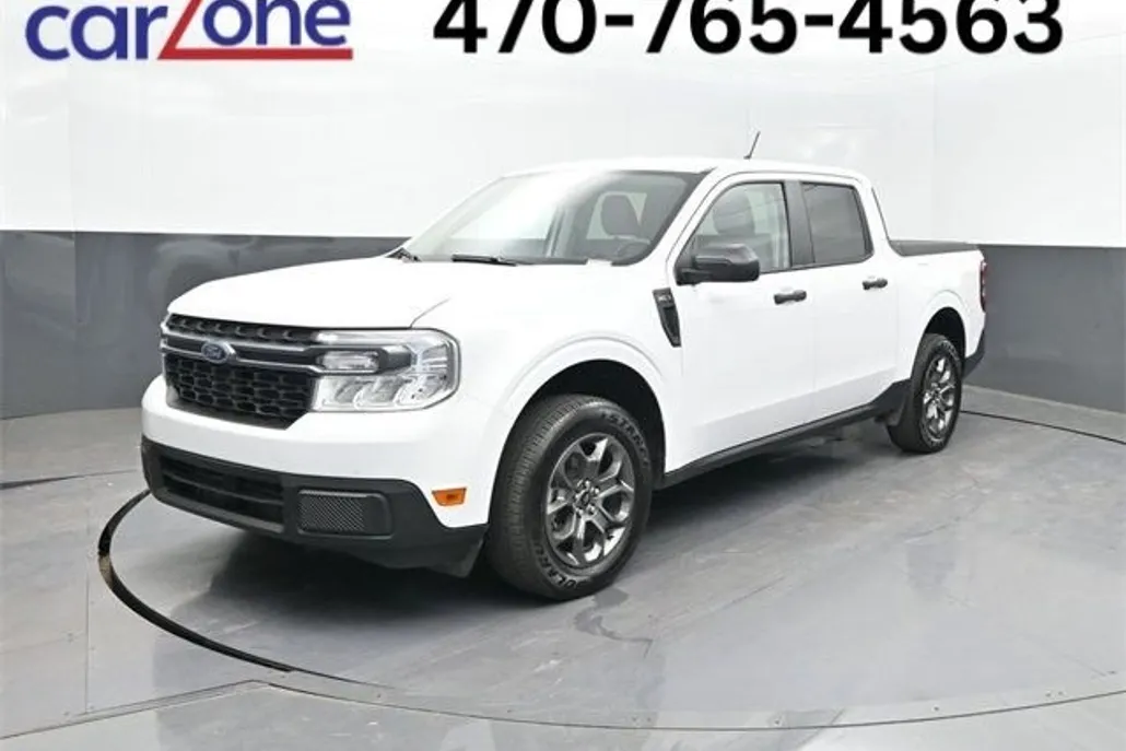 2024 Ford Maverick XLT photo 1