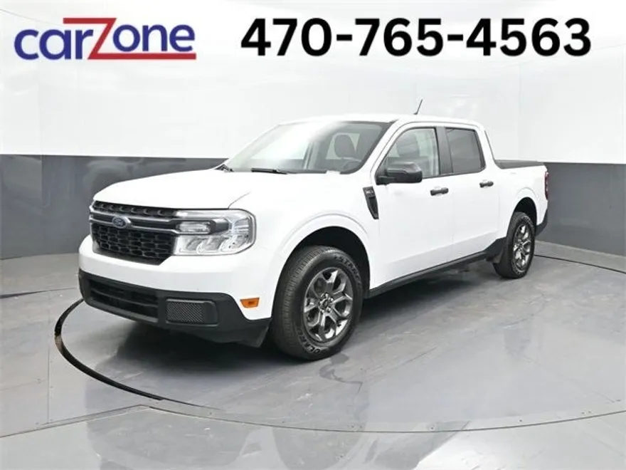 2024 Ford Maverick XLT photo 1