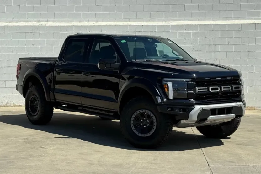 2025 Ford F-150 Raptor photo 1