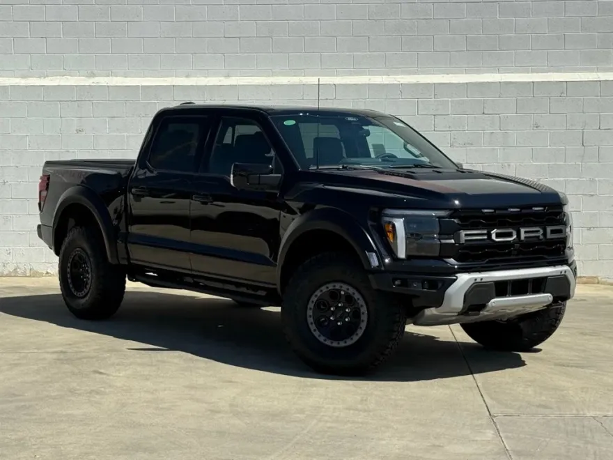 2025 Ford F-150 Raptor photo 1