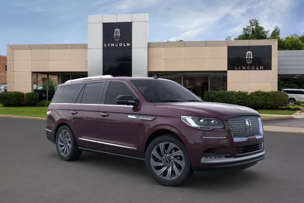 2024 Lincoln Navigator Reserve photo 1