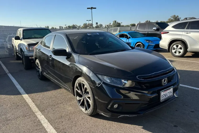 2020 Honda Civic Sport photo 1