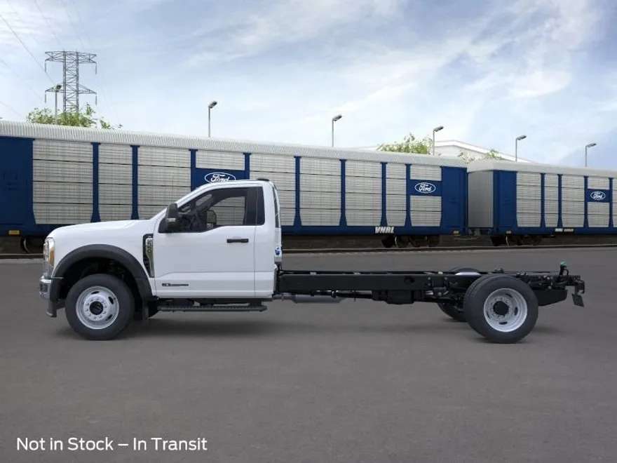 2026 Ford F-550 photo 1