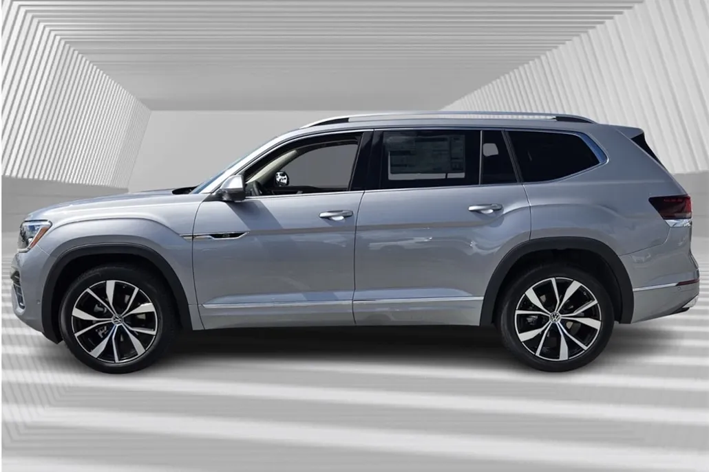 2026 Volkswagen Atlas SEL Premium R-Line photo 1