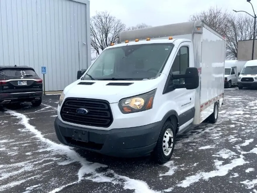 2016 Ford Transit Cutaway photo 1