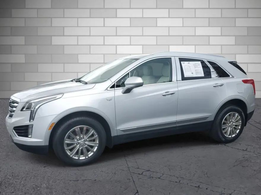 2018 Cadillac XT5 Luxury photo 1