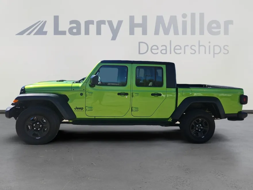 2025 Jeep Gladiator Sport photo 1