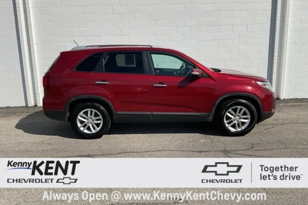 2014 Kia Sorento LX photo 1