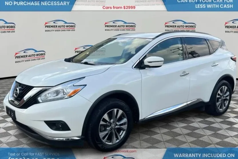 2016 Nissan Murano SV photo 1
