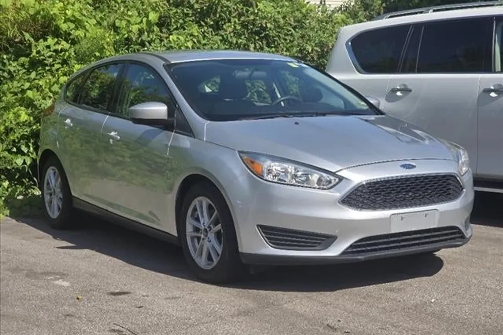 2018 Ford Focus SE photo 1