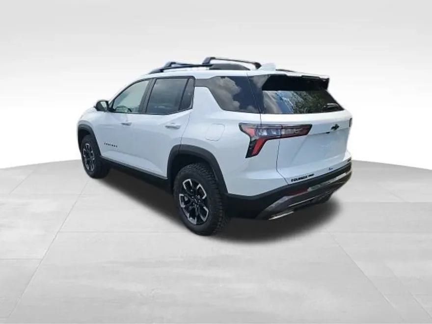 2026 Chevrolet Equinox ACTIV photo 1