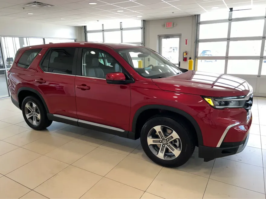 2025 Honda Pilot EX-L photo 1