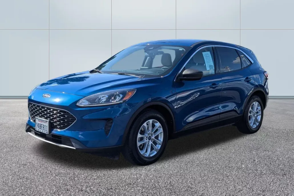 2022 Ford Escape SEL photo 1