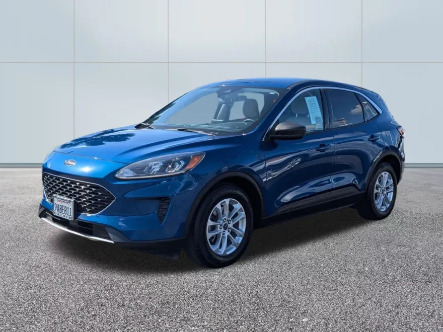 2022 Ford Escape SEL photo 1