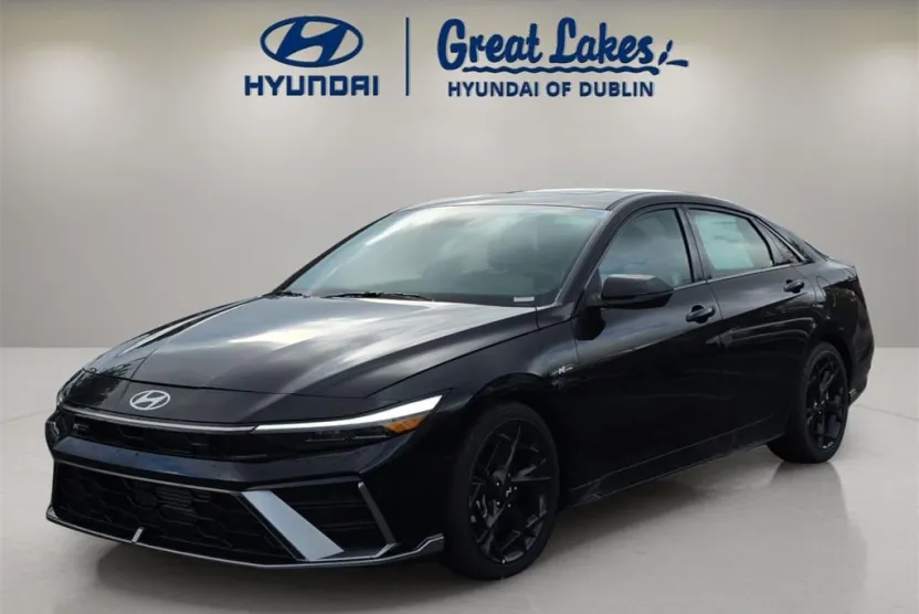 2025 Hyundai Elantra N Line photo 1