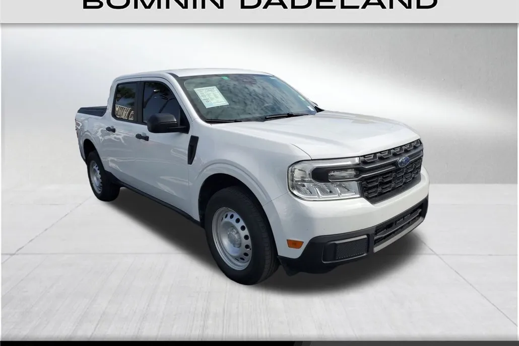 2024 Ford Maverick XL photo 1