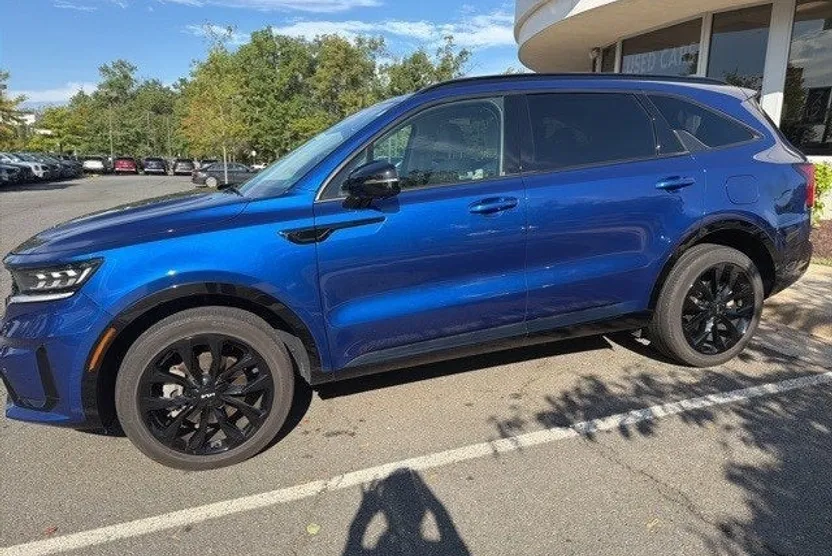 2023 Kia Sorento SX Prestige photo 1