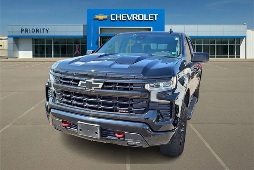 2024 Chevrolet Silverado 1500 LT Trail Boss photo 1
