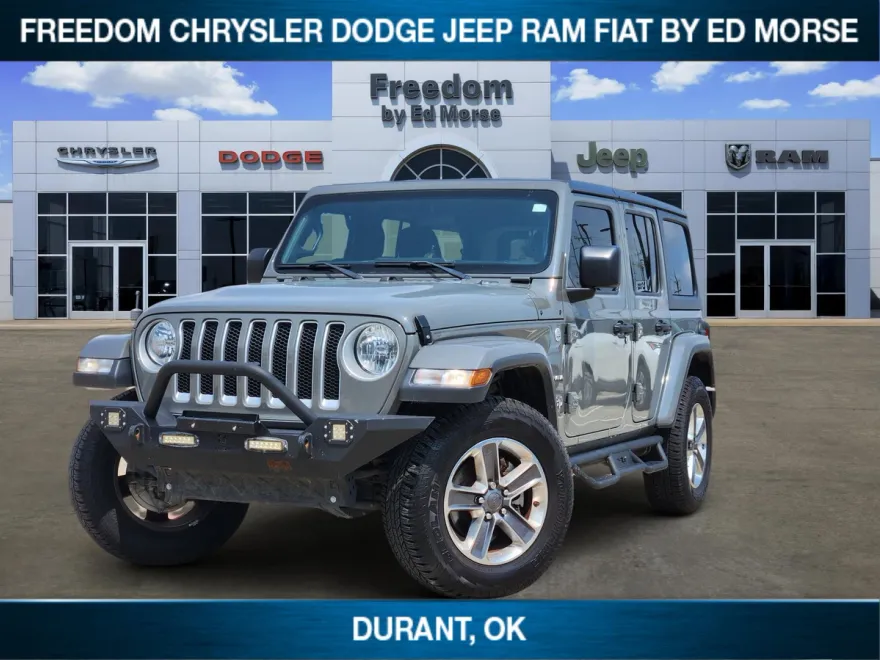 2021 Jeep Wrangler Unlimited Sahara photo 1