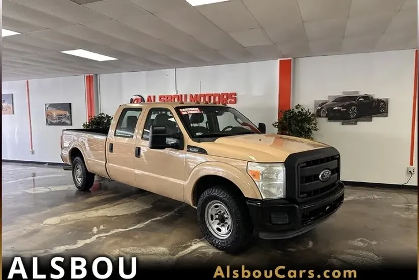 2011 Ford F-350 XL photo 1