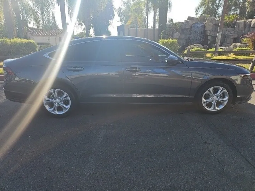 2024 Honda Accord LX photo 1