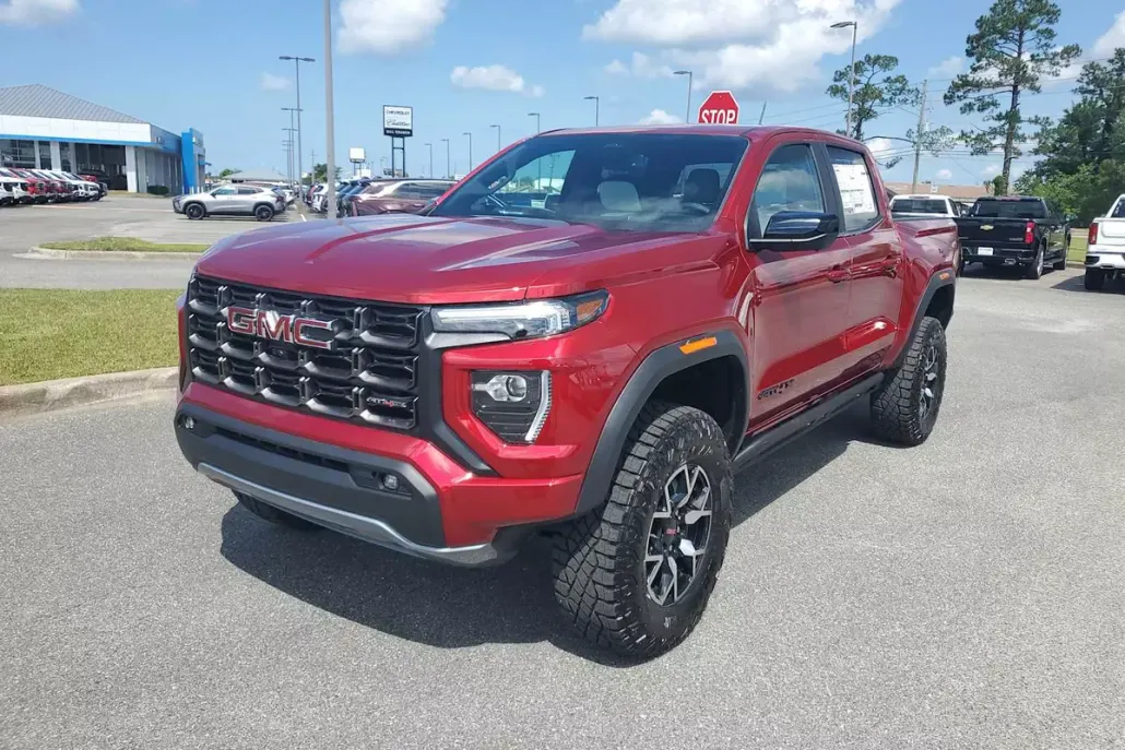 2025 Gmc Canyon AT4 photo 1