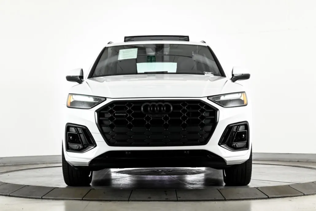 2025 Audi Q5 55 S line Premium Plus photo 1