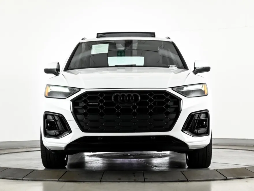 2025 Audi Q5 55 S line Premium Plus photo 1
