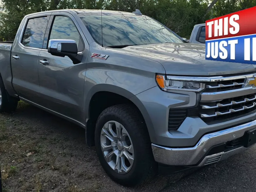 2024 Chevrolet Silverado 1500 LTZ photo 1