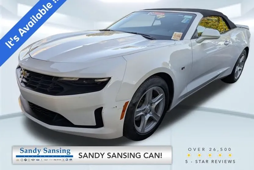 2022 Chevrolet Camaro 1LT photo 1