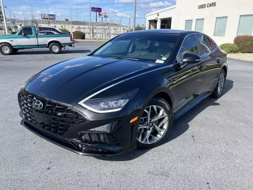 2021 Hyundai Sonata SEL photo 1