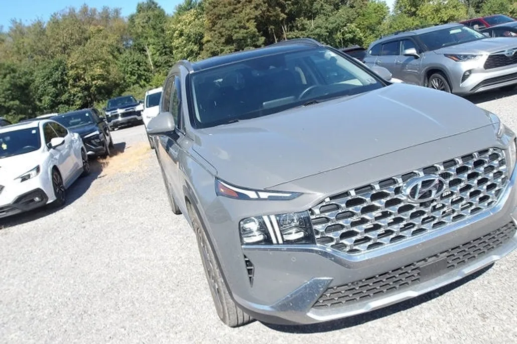 2023 Hyundai Santa Fe Limited photo 1