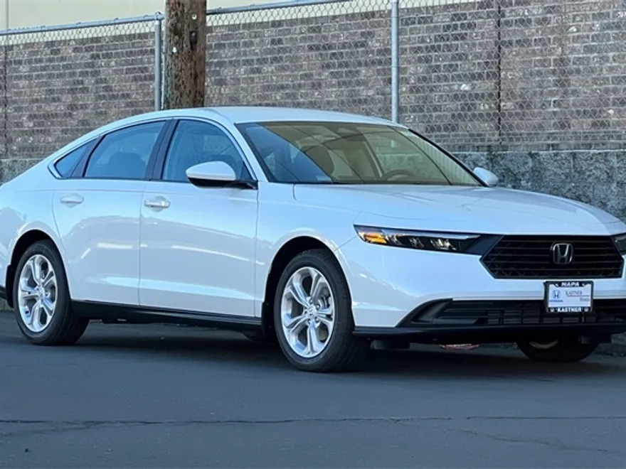 2025 Honda Accord 1.5T LX photo 1