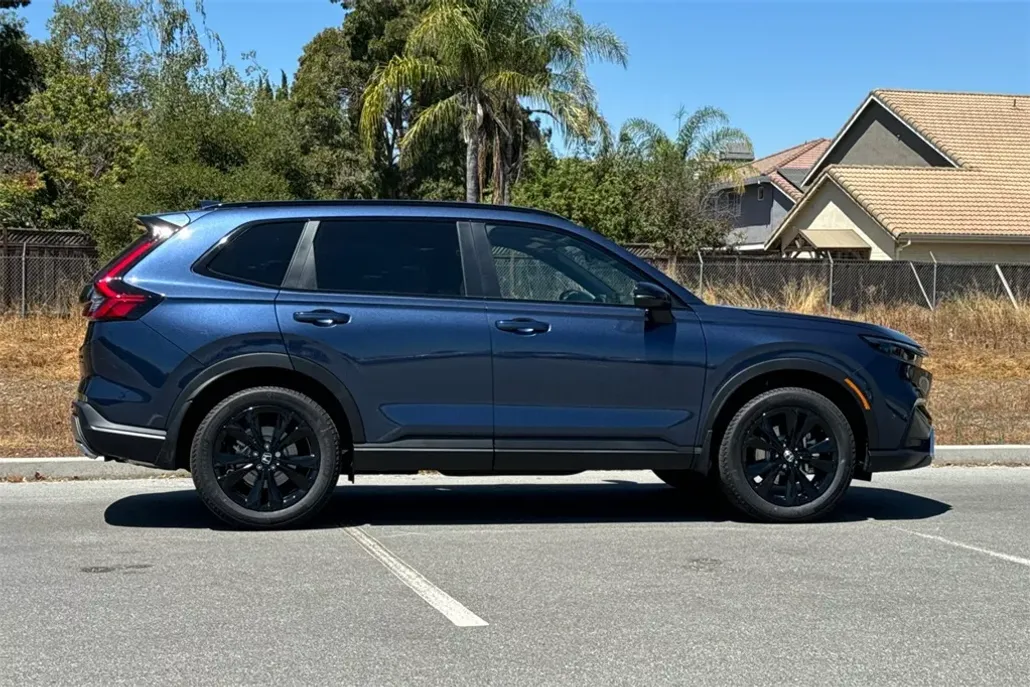 2026 Honda CR-V Hybrid Touring photo 1