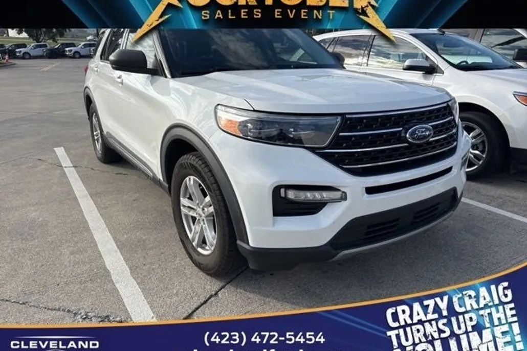 2020 Ford Explorer XLT photo 1